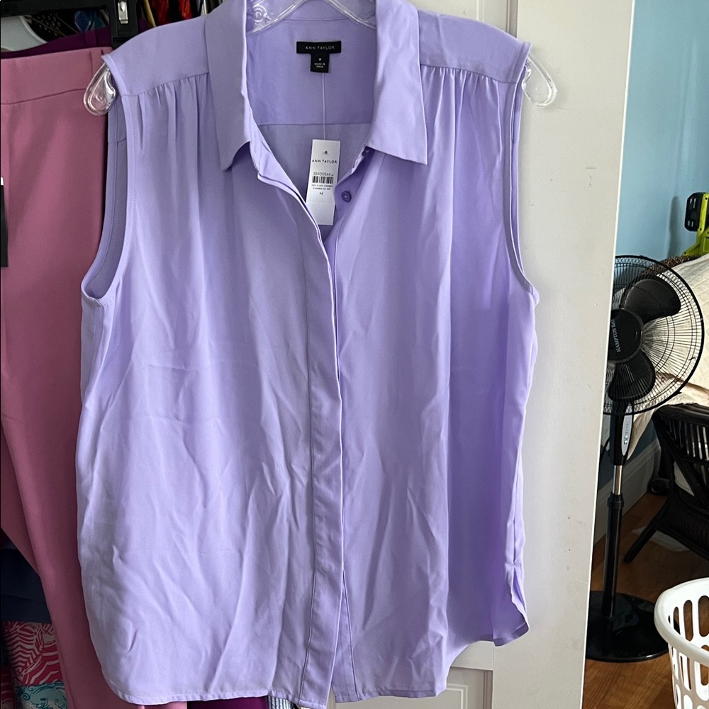 Ann Taylor Lavender Sleeveless Blouse
